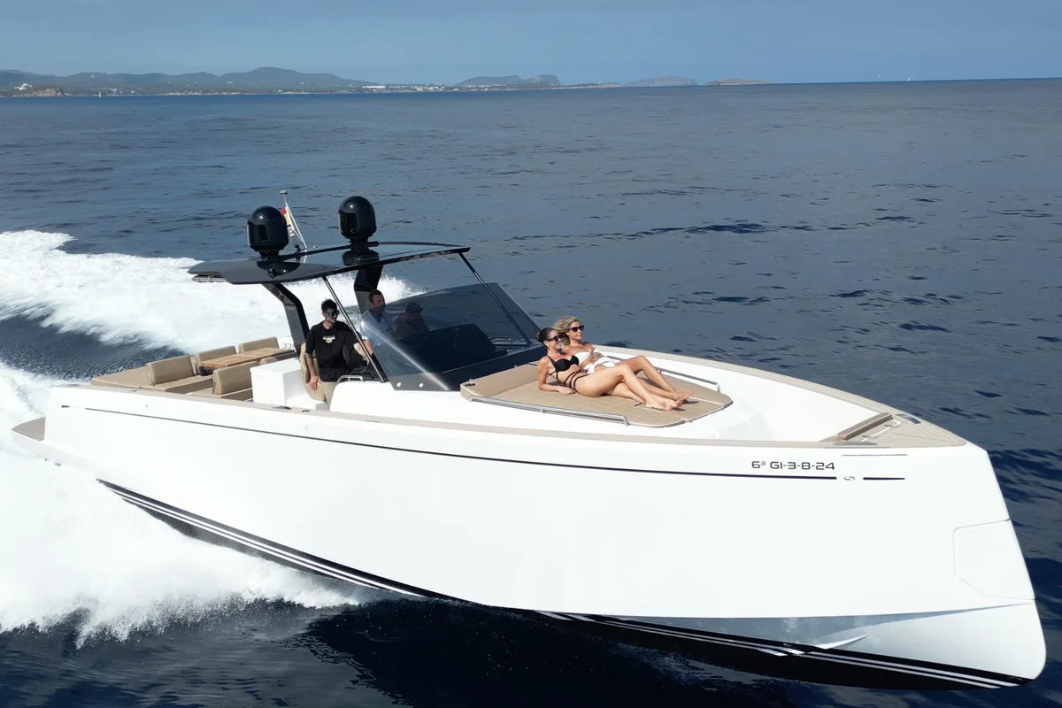 Pardo 44