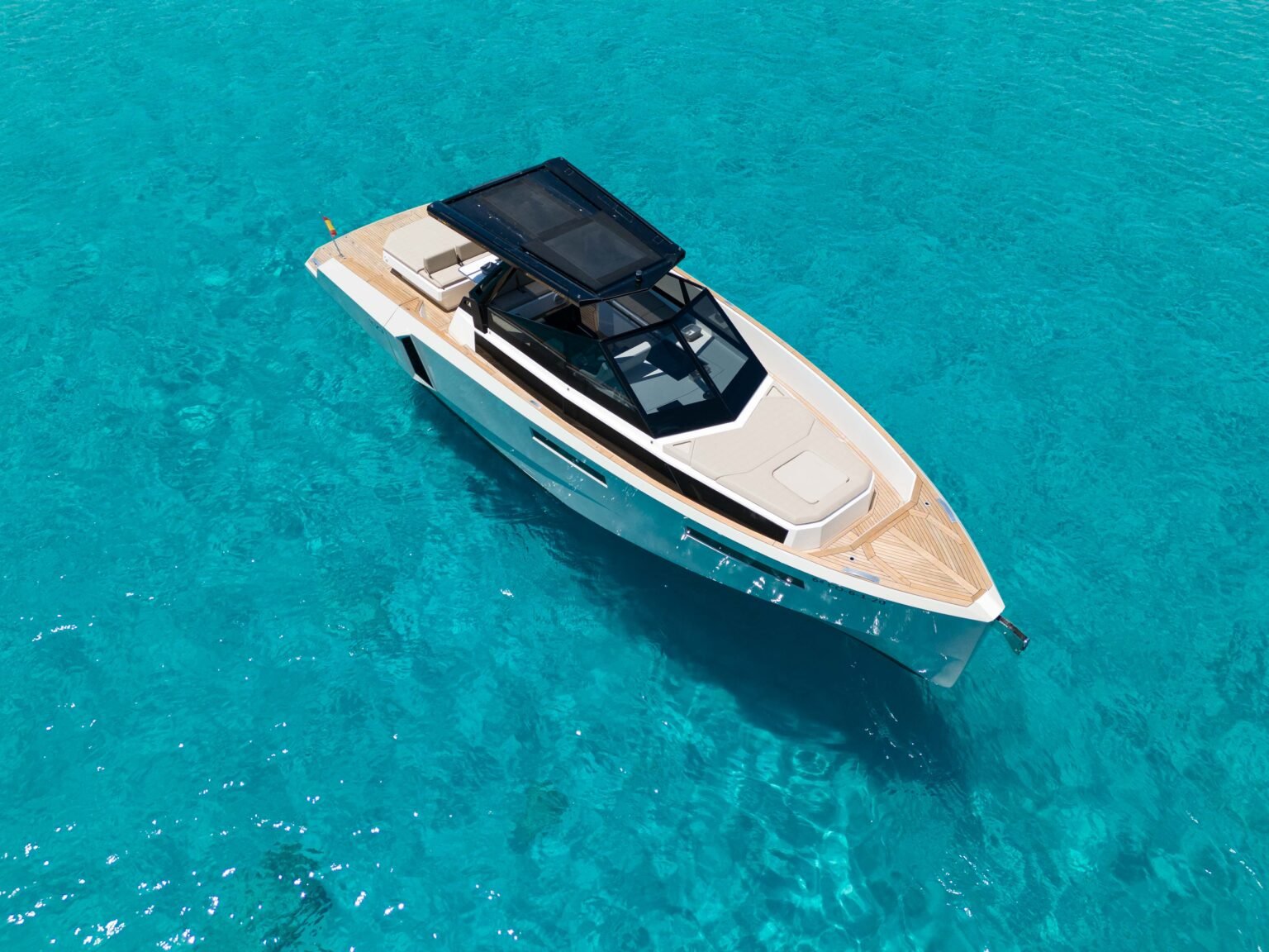 Sunseeker 64